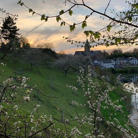 אולמן Ferienhaus Eifelstuben Mit Charme - Bauernstube Vulkaneifel - Naehe See Und Burgruine מראה חיצוני תמונה
